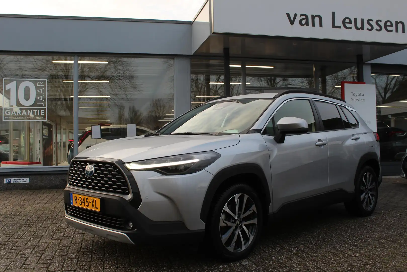 Toyota Corolla Cross 2.0 HIGH POWER HYBRID FIRST EDITION DODEHOEK EL-AC Gris - 1
