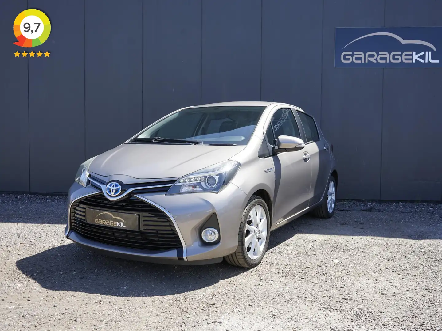Toyota Yaris 1.5 Hybrid Dynamic 1ste eigenaar / 16'' LM velgen Gris - 1