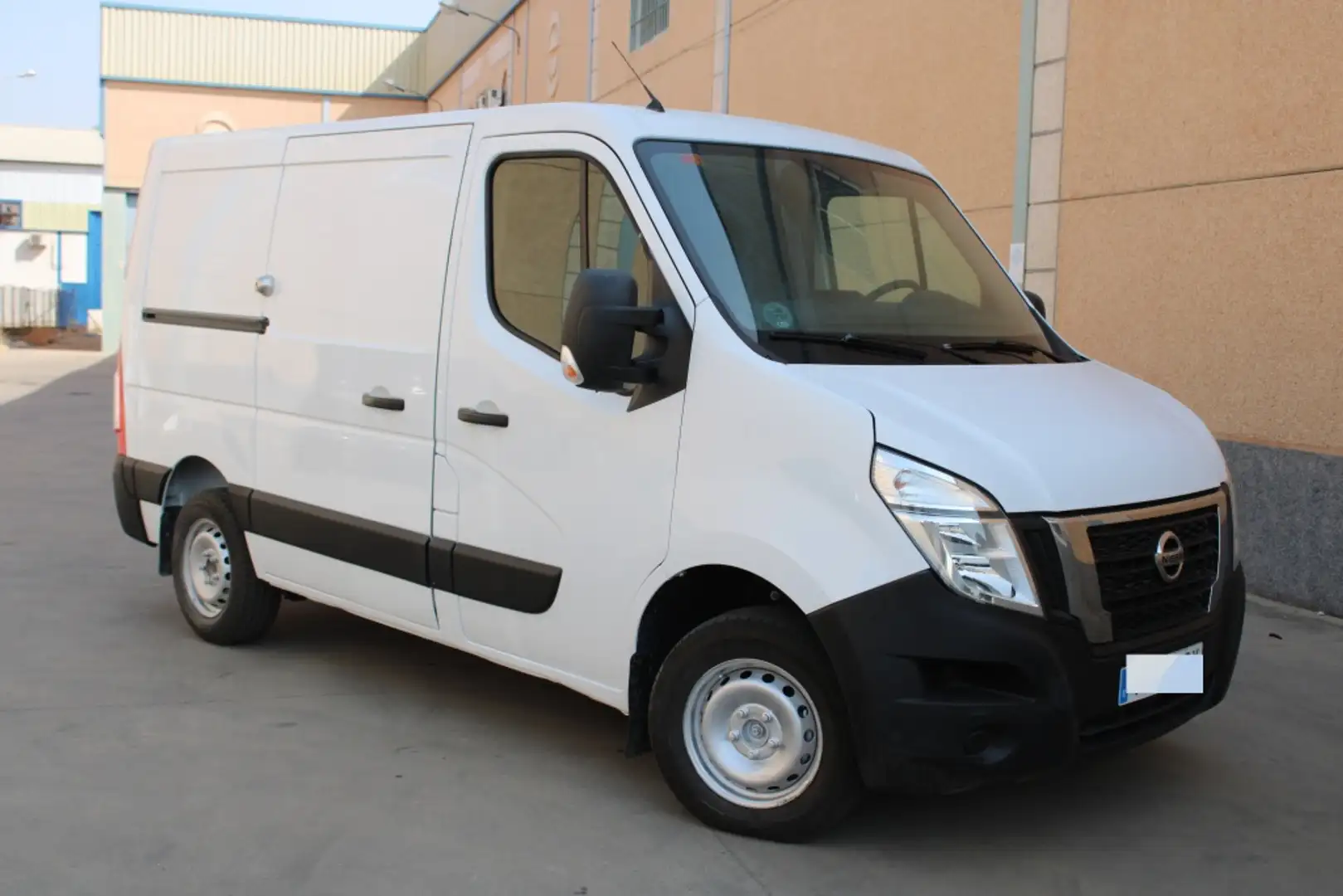 Nissan Interstar Furgón 2.3dCi L1H1 3.5T FWD Comfort 135 Blanco - 2