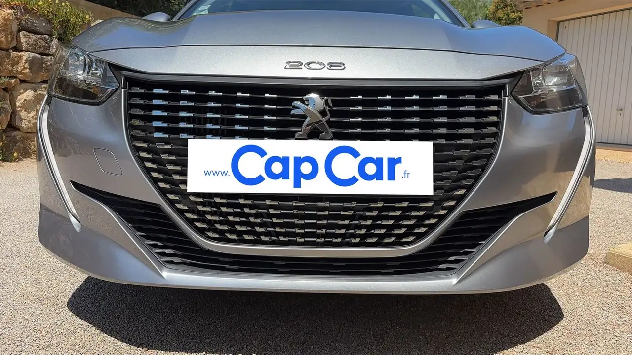 Peugeot 208 208 — photo 20