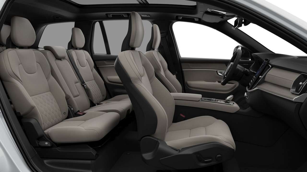 2026 Volvo XC90 Plus 7-Seater (Dark Theme) thumb 13