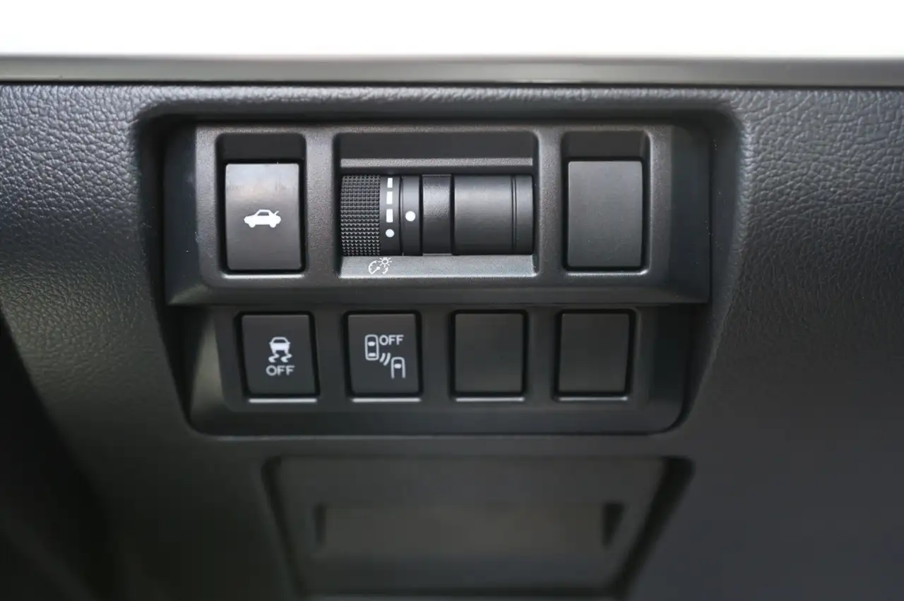 Subaru Legacy photo Subaru Legacy