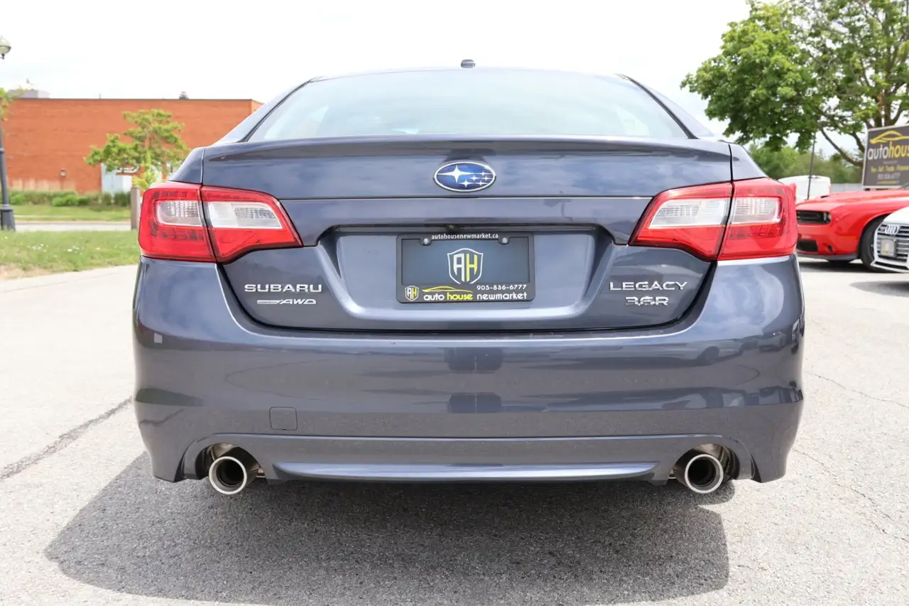 Subaru Legacy photo Subaru Legacy