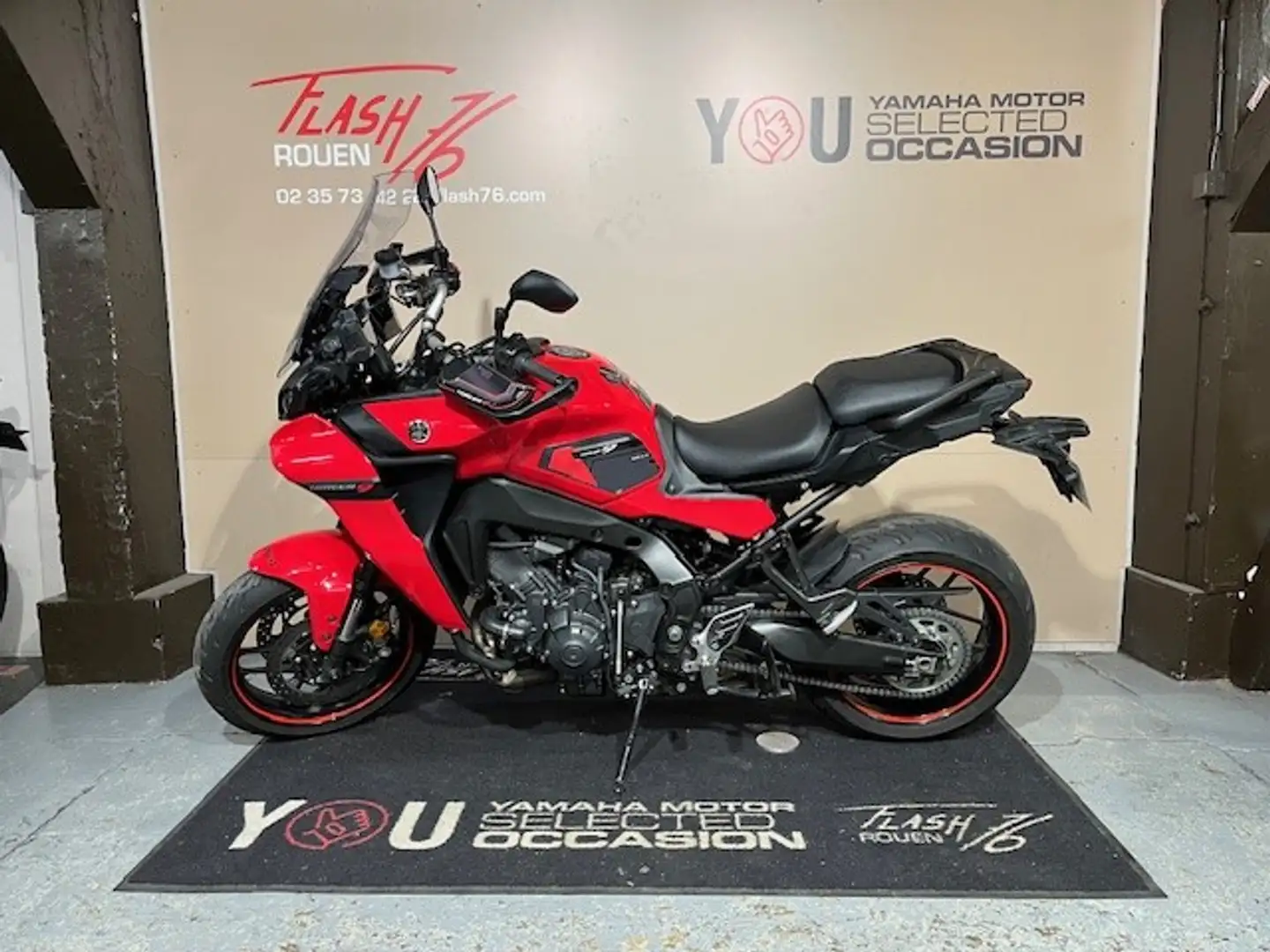 Yamaha Tracer 9 Rojo - 2