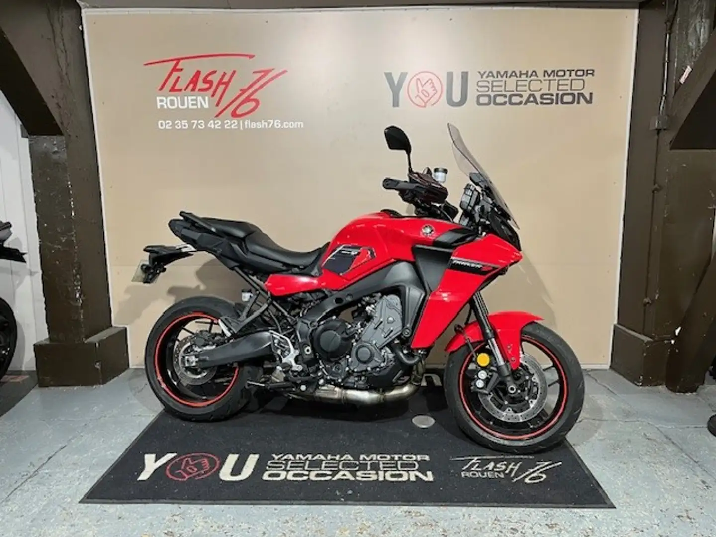 Yamaha Tracer 9 Rojo - 1