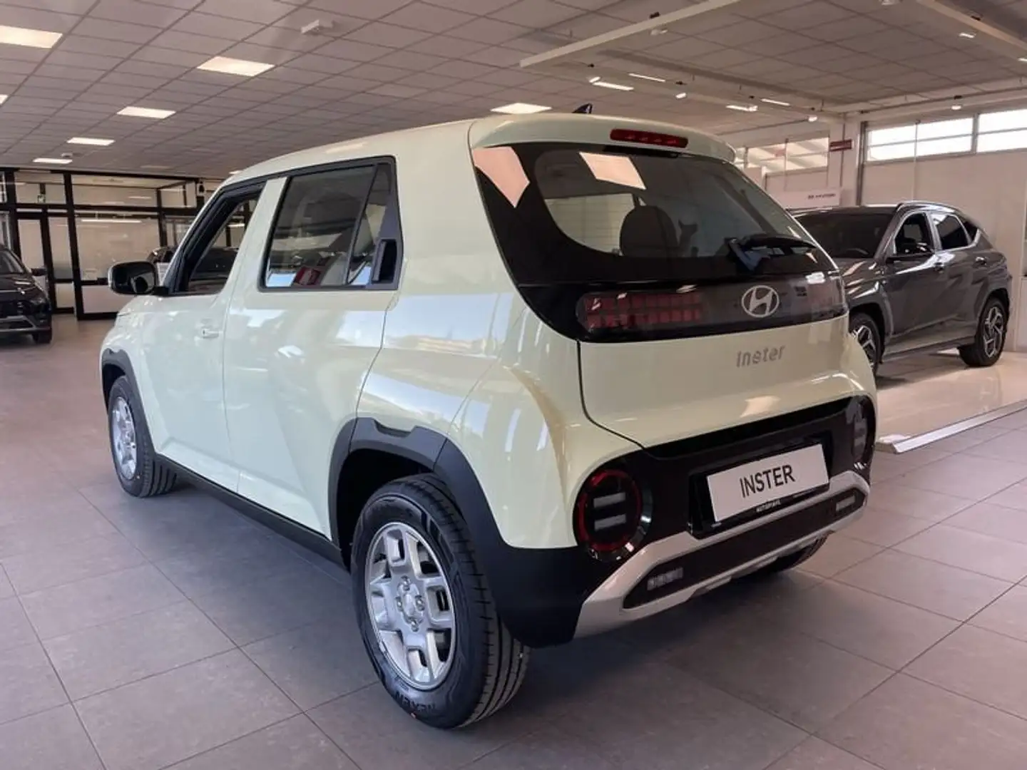 Hyundai Inster 49 kWh XTech Giallo - 2