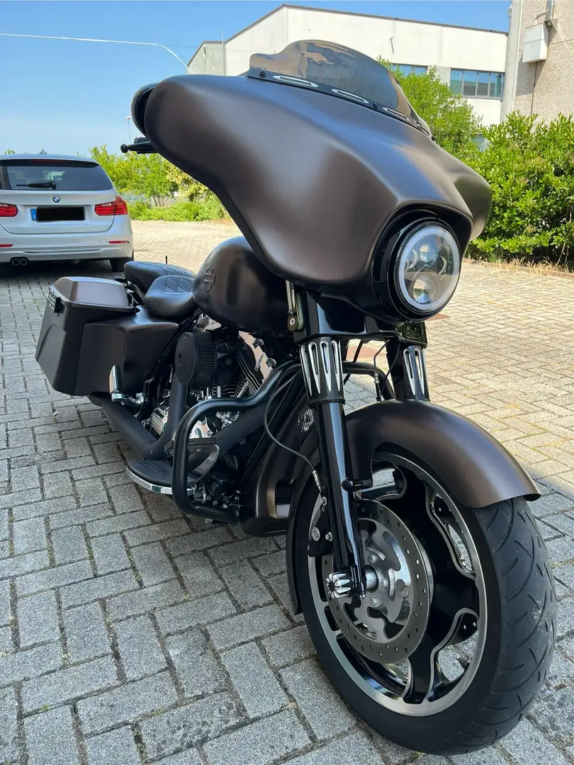 Harley-Davidson Street Glide 103 FLHX Marrone - 1