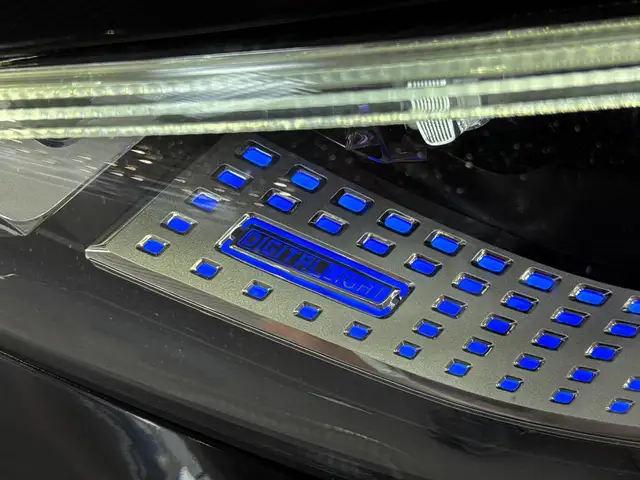 Mercedes-Benz S Class view 14