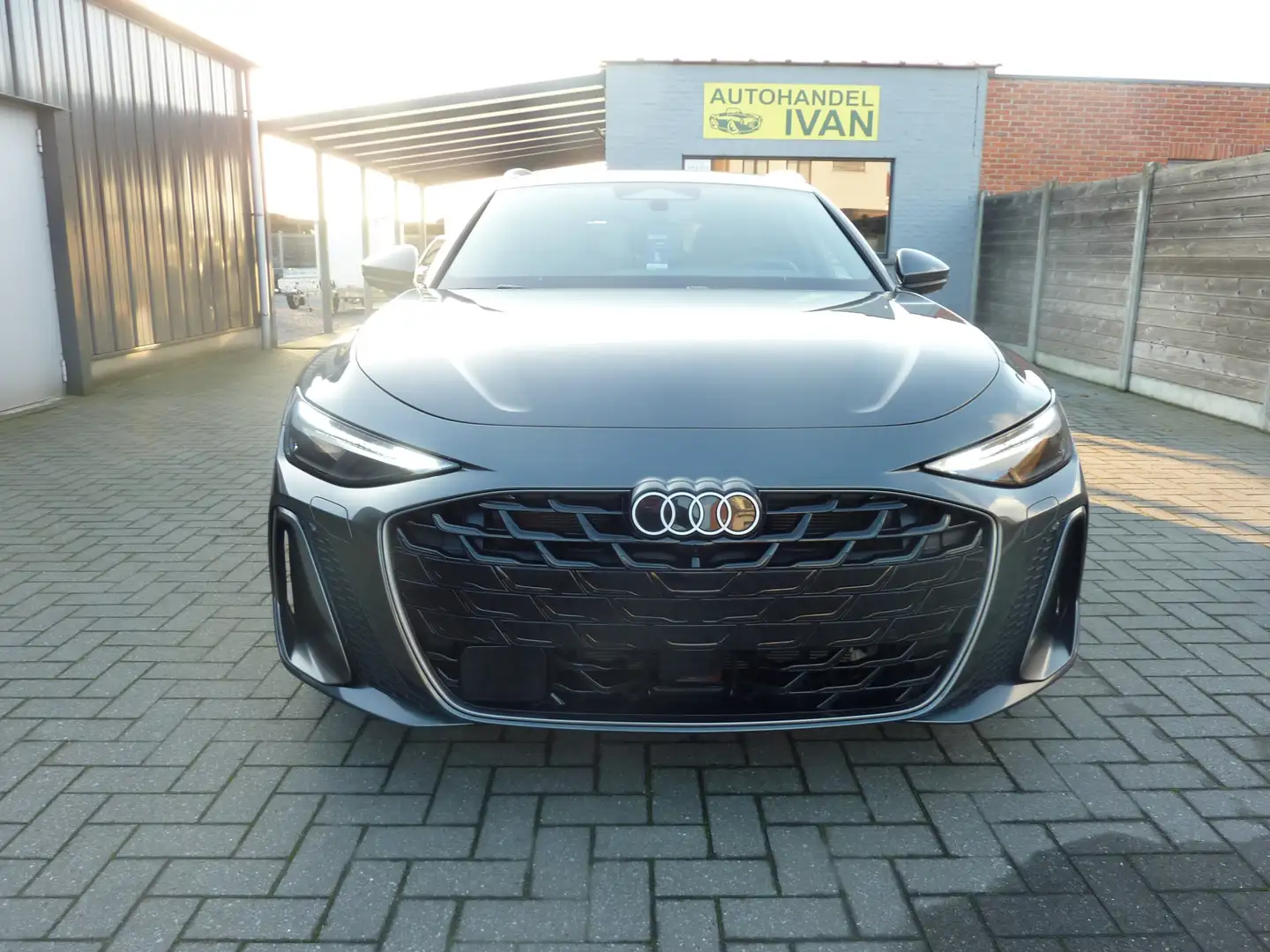 Audi A6 A6 Avant e-hybrid quattro 220 kW S-line Tech plus Gris - 2