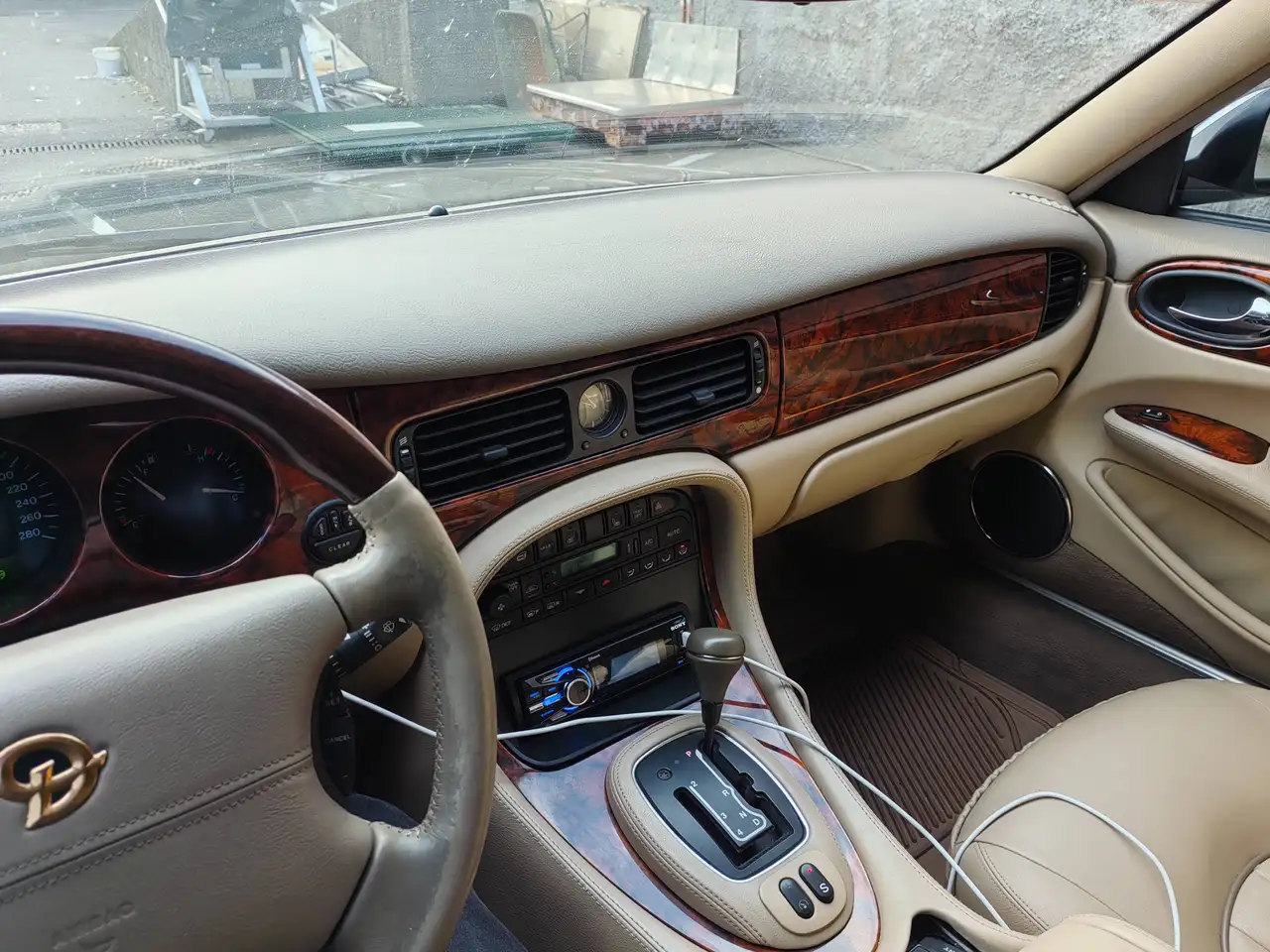 Jaguar XJ8 daimler x308 4.0, foto 11