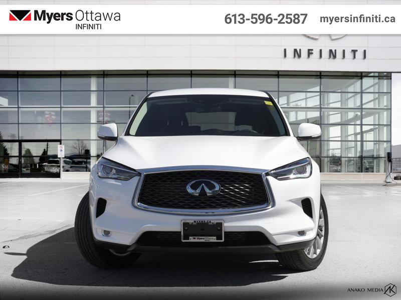 2025 Infiniti QX50 PURE  - Low Mileage — снимка 1