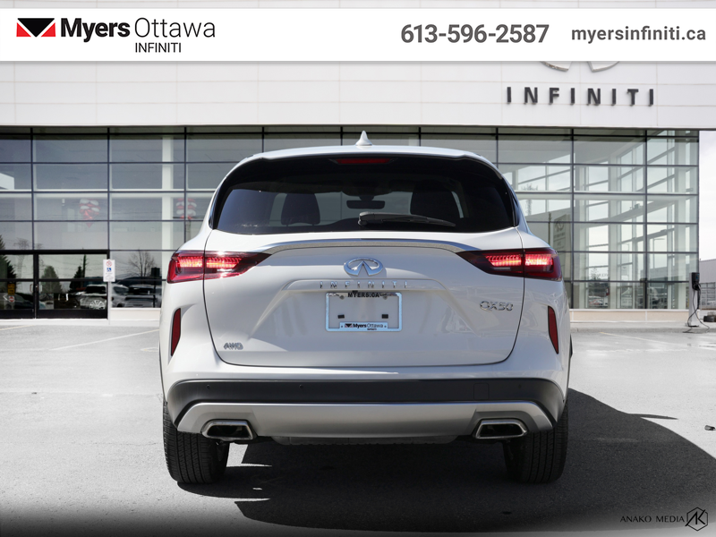 2025 Infiniti QX50 PURE  - Low Mileage — снимка 1
