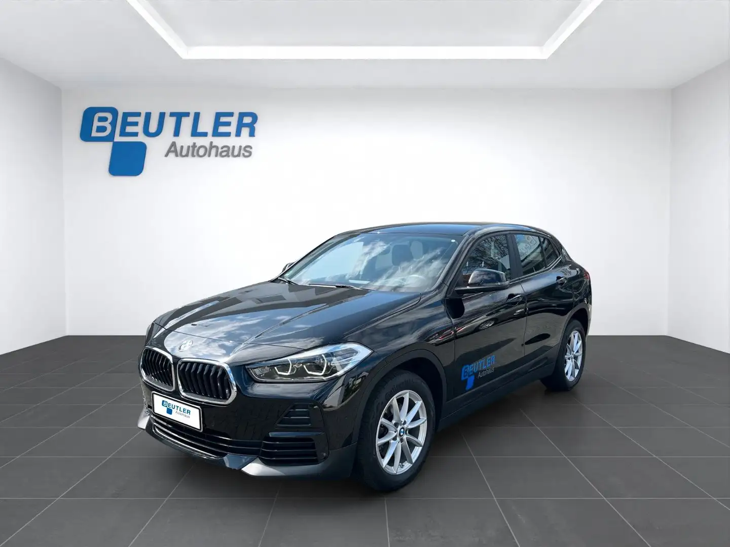 BMW X2 sDrive18iA Advantage Navi CAM SHZ LED+ PA DAB Noir - 1