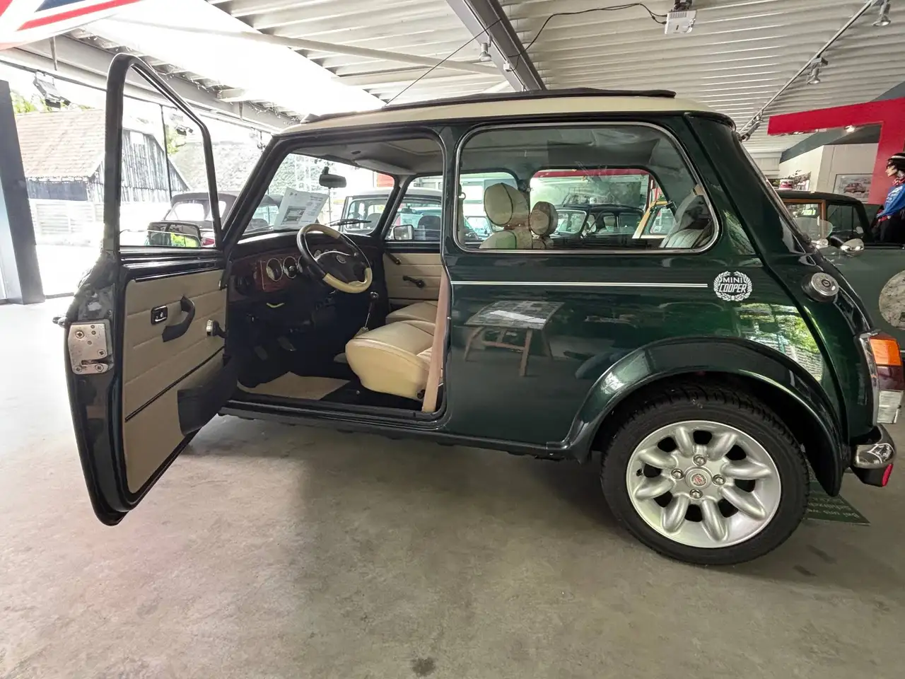 MINI Cooper MPi 1,3 ltr., foto 3