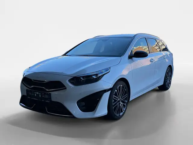Kia Ceed view 2
