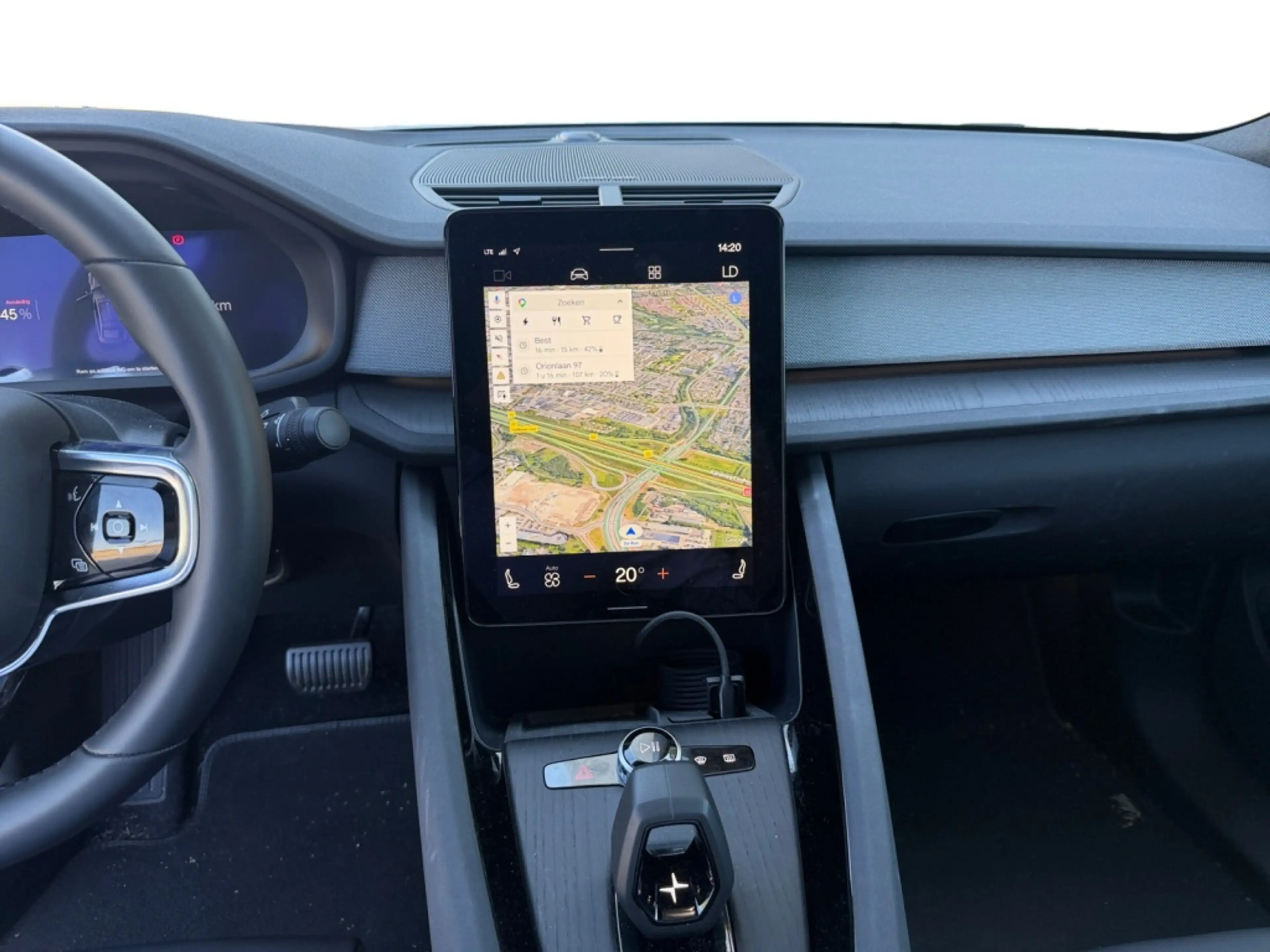Polestar 2 Long Range Single Motor Prime 82 kWh — photo 12