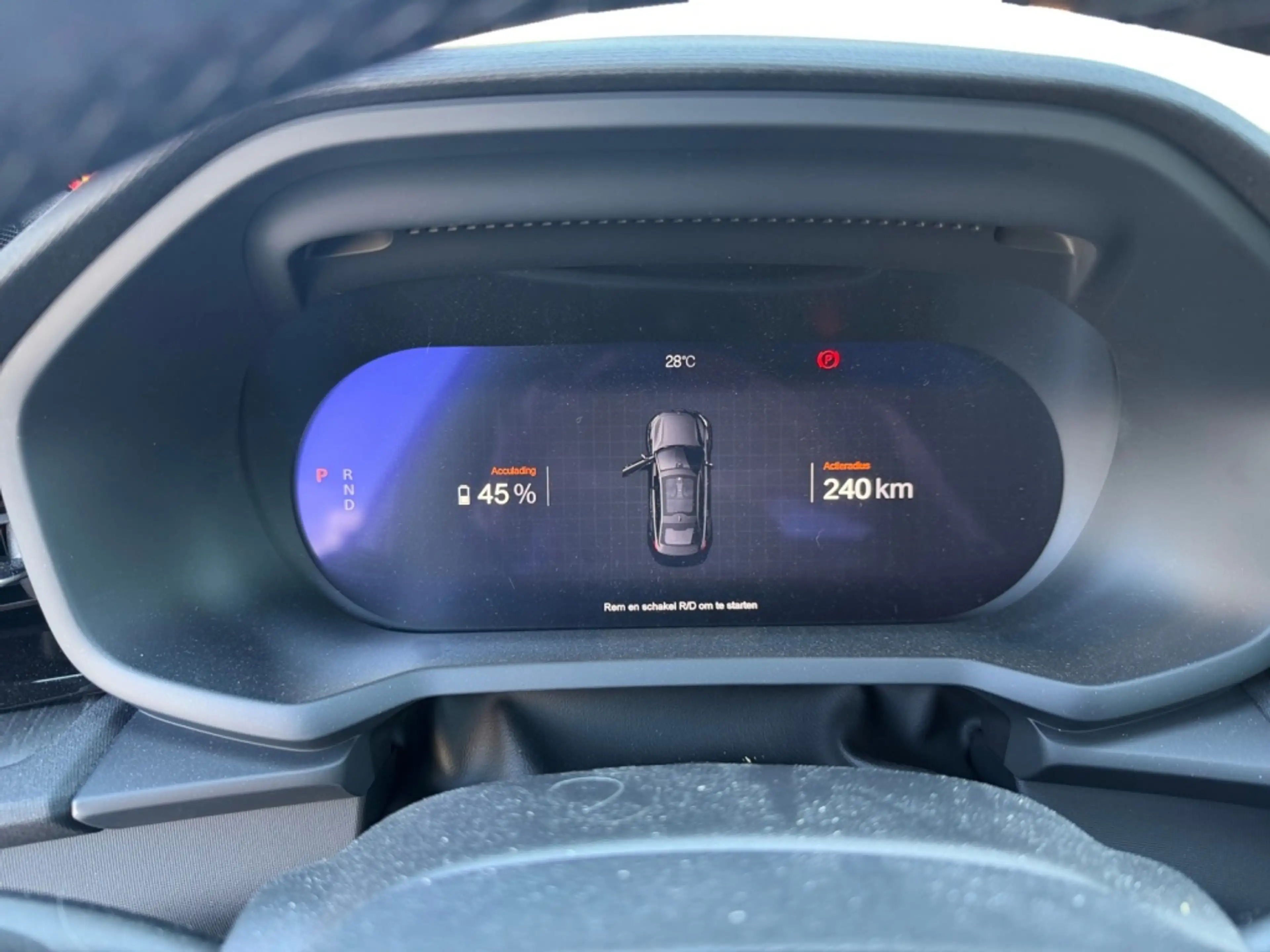 Polestar 2 Long Range Single Motor Prime 82 kWh — photo 11