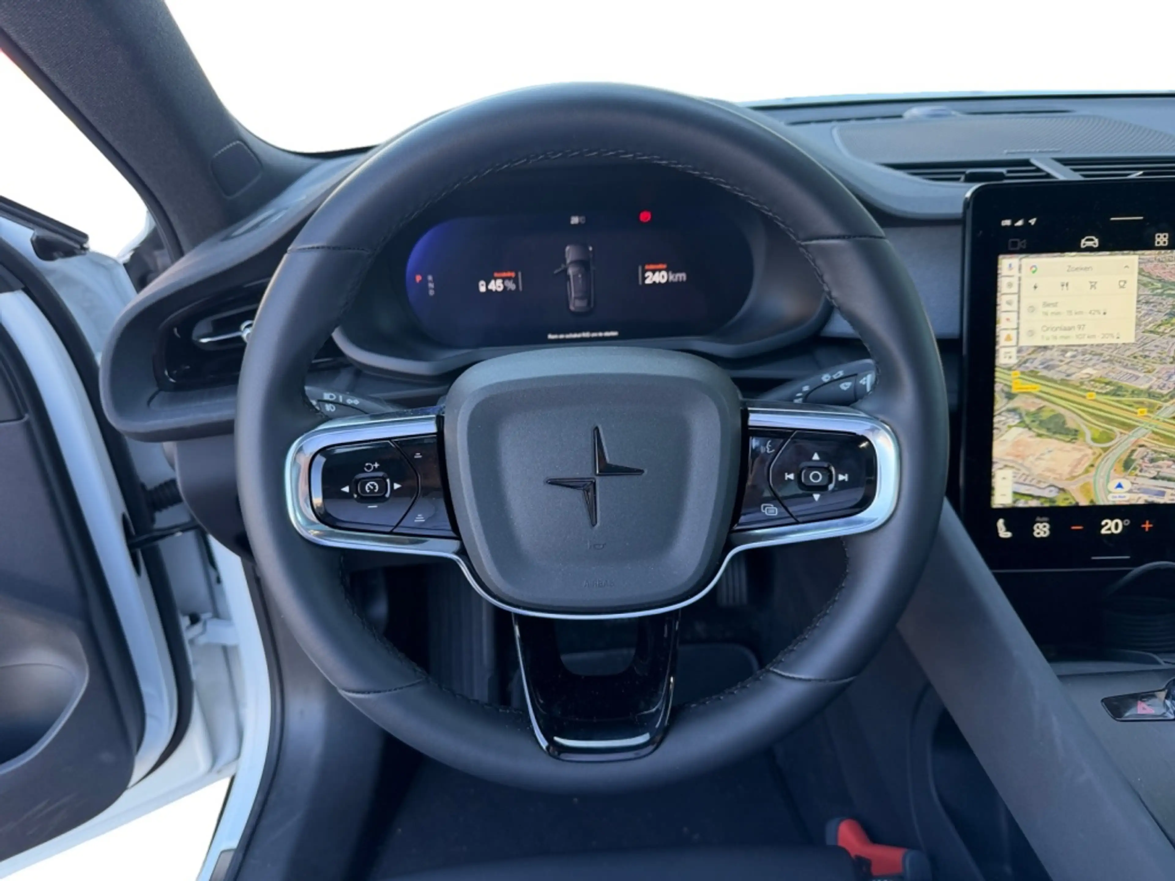 Polestar 2 Long Range Single Motor Prime 82 kWh — photo 10