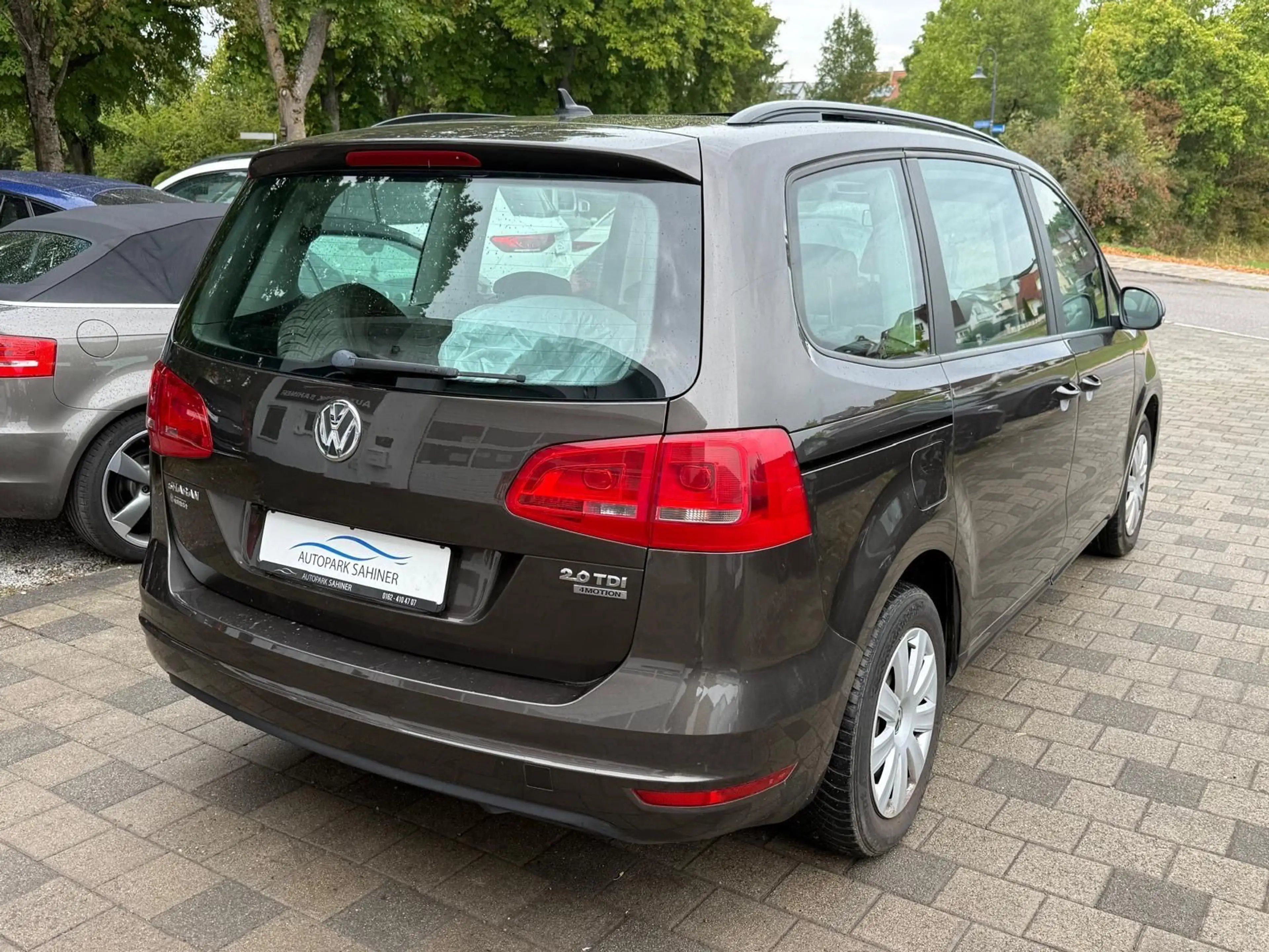 Volkswagen Sharan Trendline 4Motion — photo 9