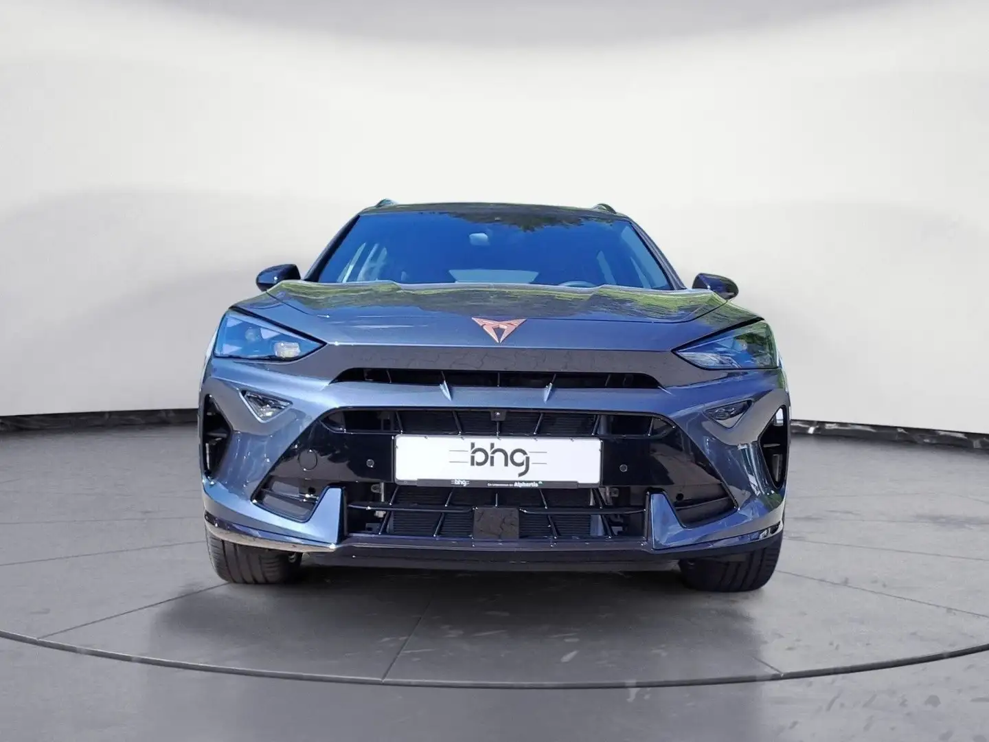 CUPRA Formentor VZ 1.5 e-HYBRID 6-Gang-DSG Grau - 2