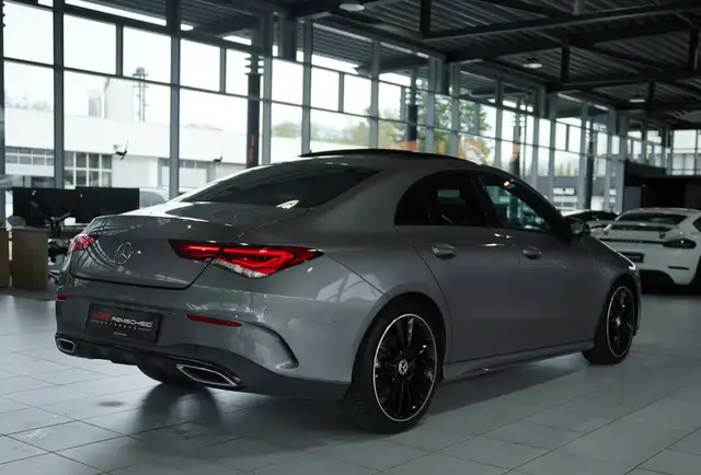 Mercedes-Benz Cla view 9