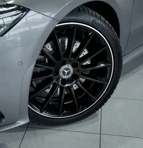 Mercedes-Benz Cla view 3