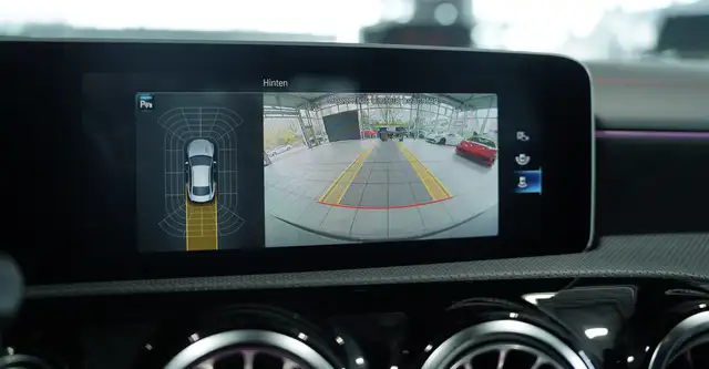 Mercedes-Benz Cla view 4