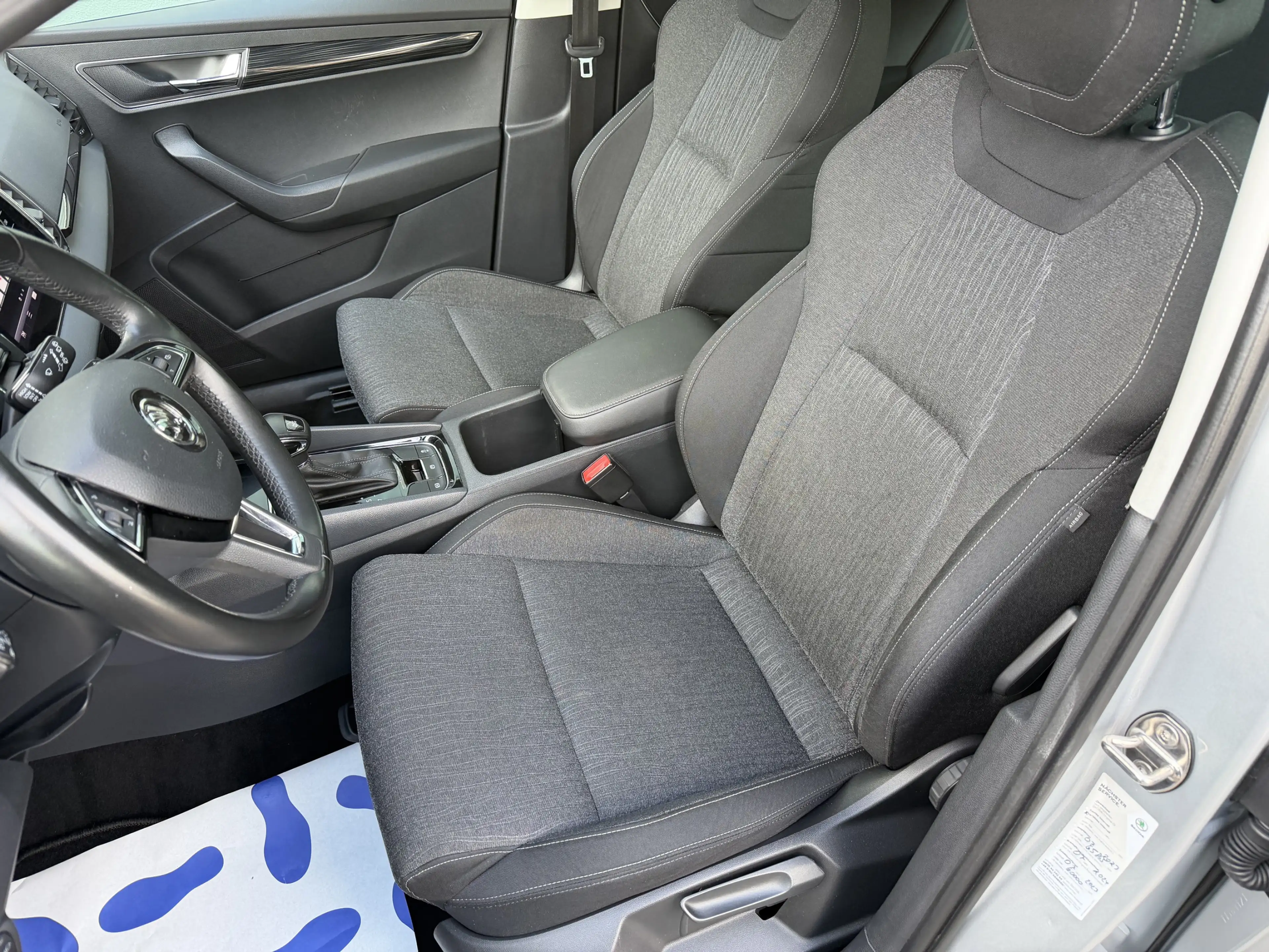 Skoda Karoq Style+DSG+SITZHEIZUNG+NAVI+PDC+CARPLAY+1.H — photo 7