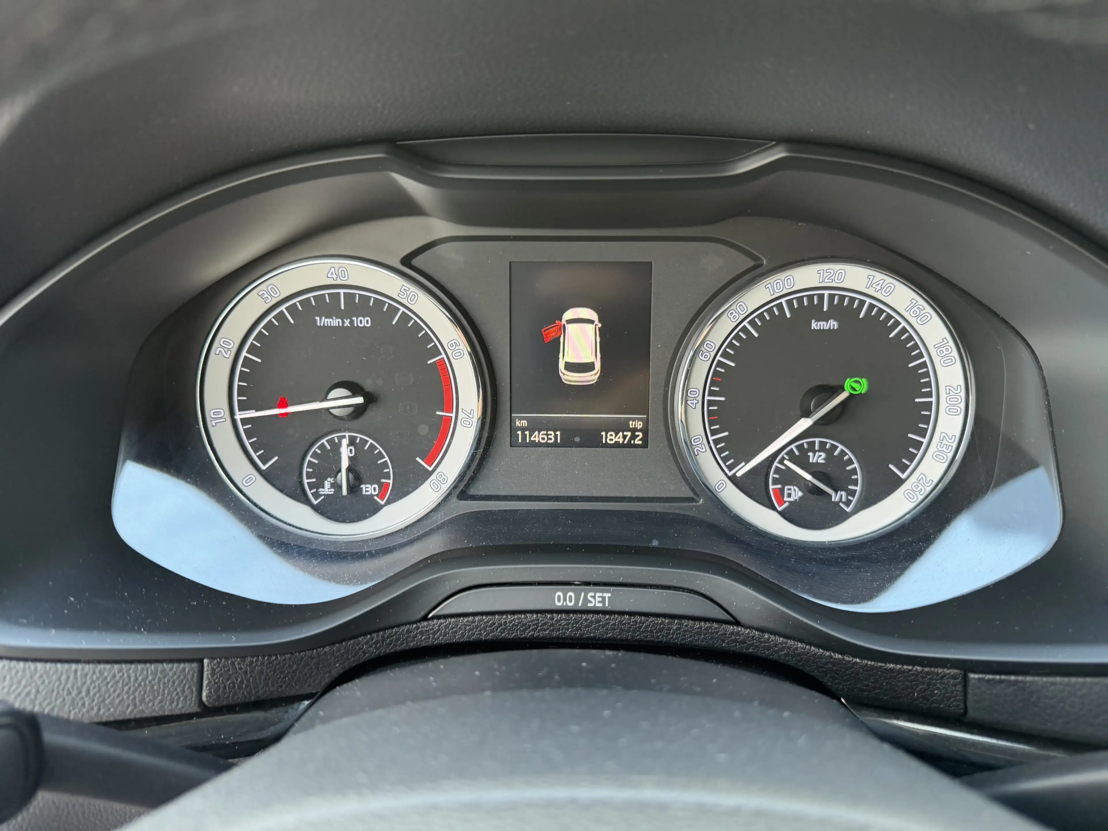Skoda Karoq Style+DSG+SITZHEIZUNG+NAVI+PDC+CARPLAY+1.H — photo 12