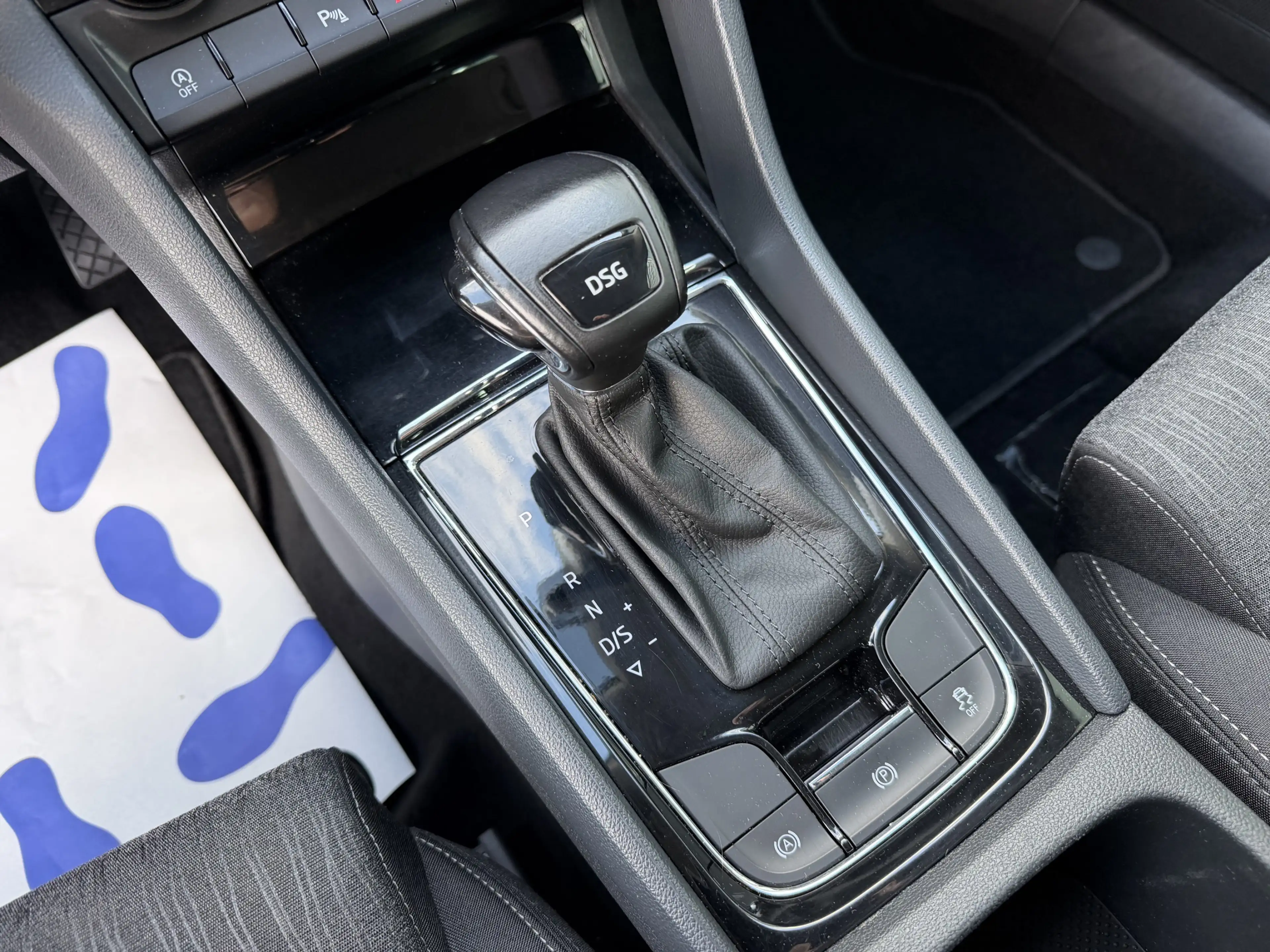 Skoda Karoq Style+DSG+SITZHEIZUNG+NAVI+PDC+CARPLAY+1.H — photo 15
