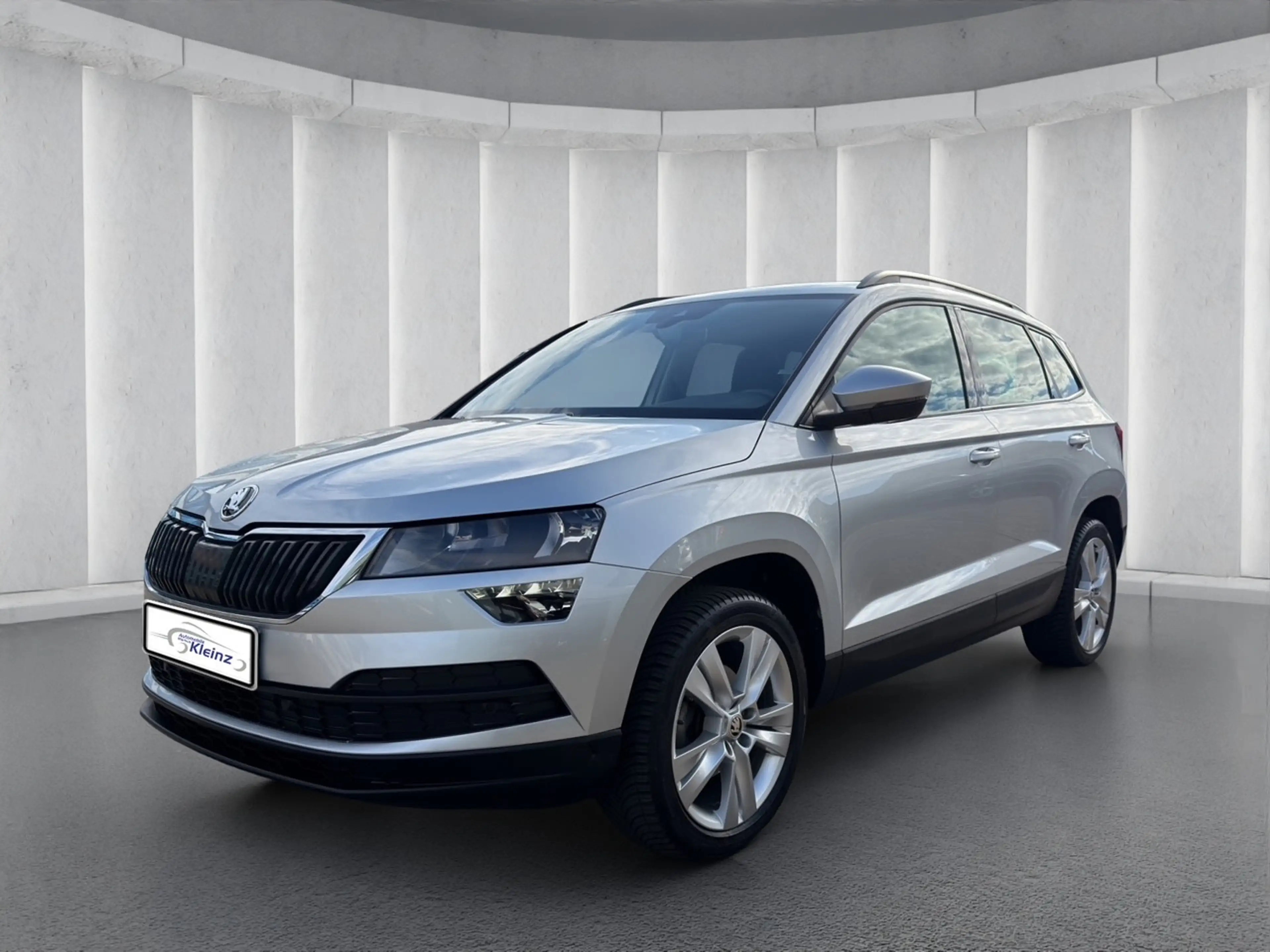 Skoda Karoq Style+DSG+SITZHEIZUNG+NAVI+PDC+CARPLAY+1.H