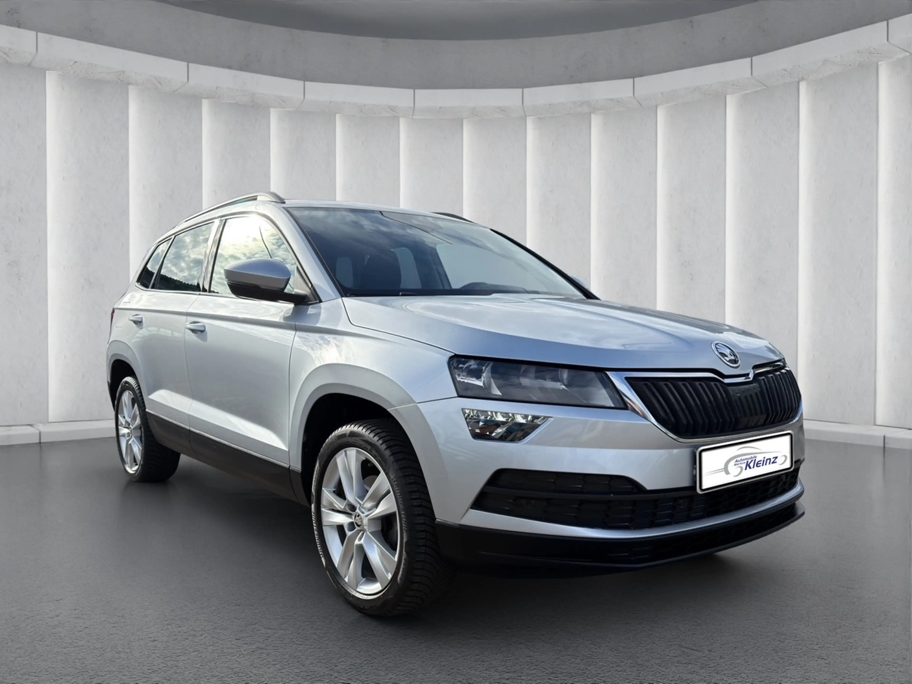 Skoda Karoq Style+DSG+SITZHEIZUNG+NAVI+PDC+CARPLAY+1.H — photo 4