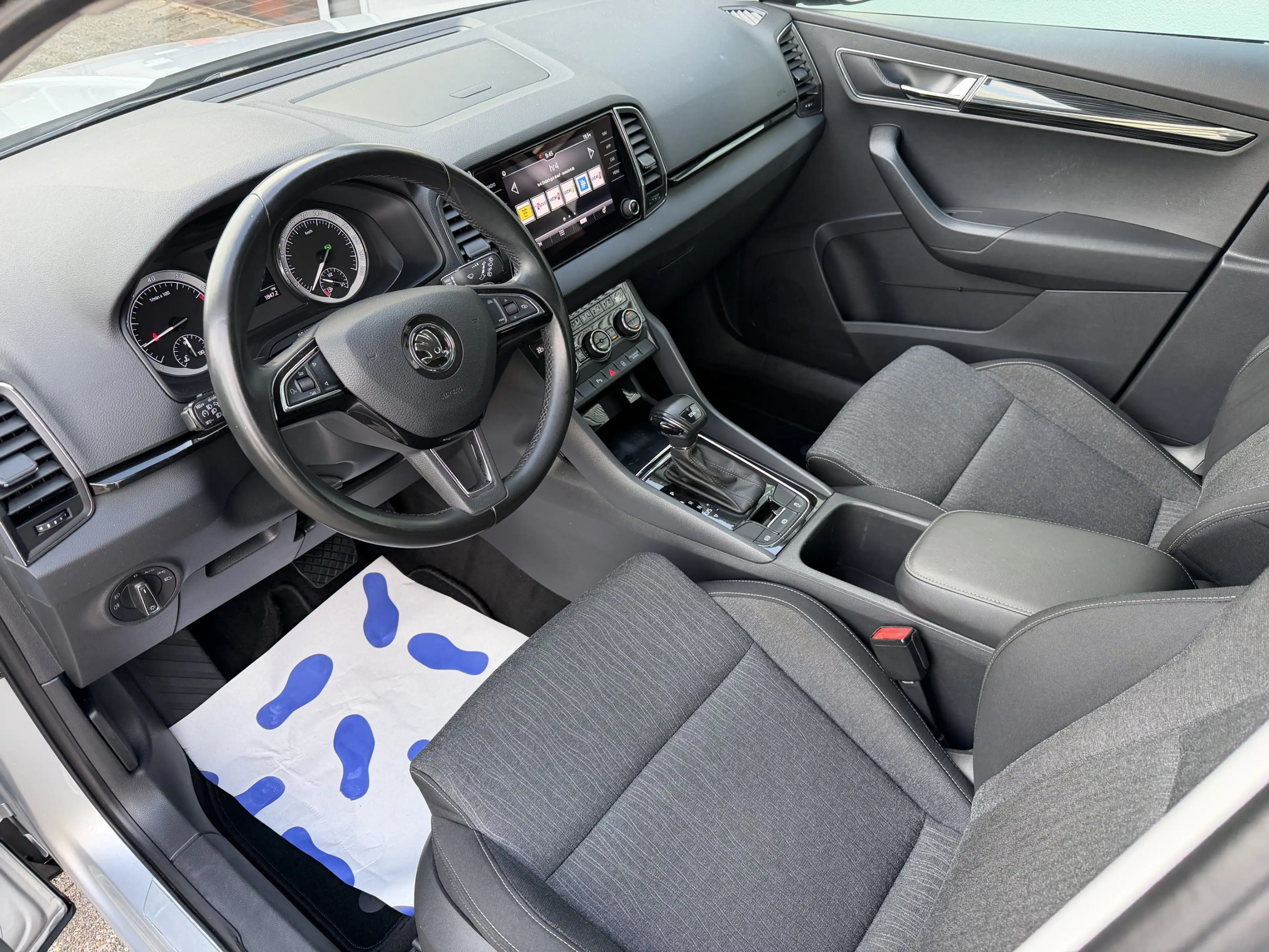 Skoda Karoq Style+DSG+SITZHEIZUNG+NAVI+PDC+CARPLAY+1.H — photo 5