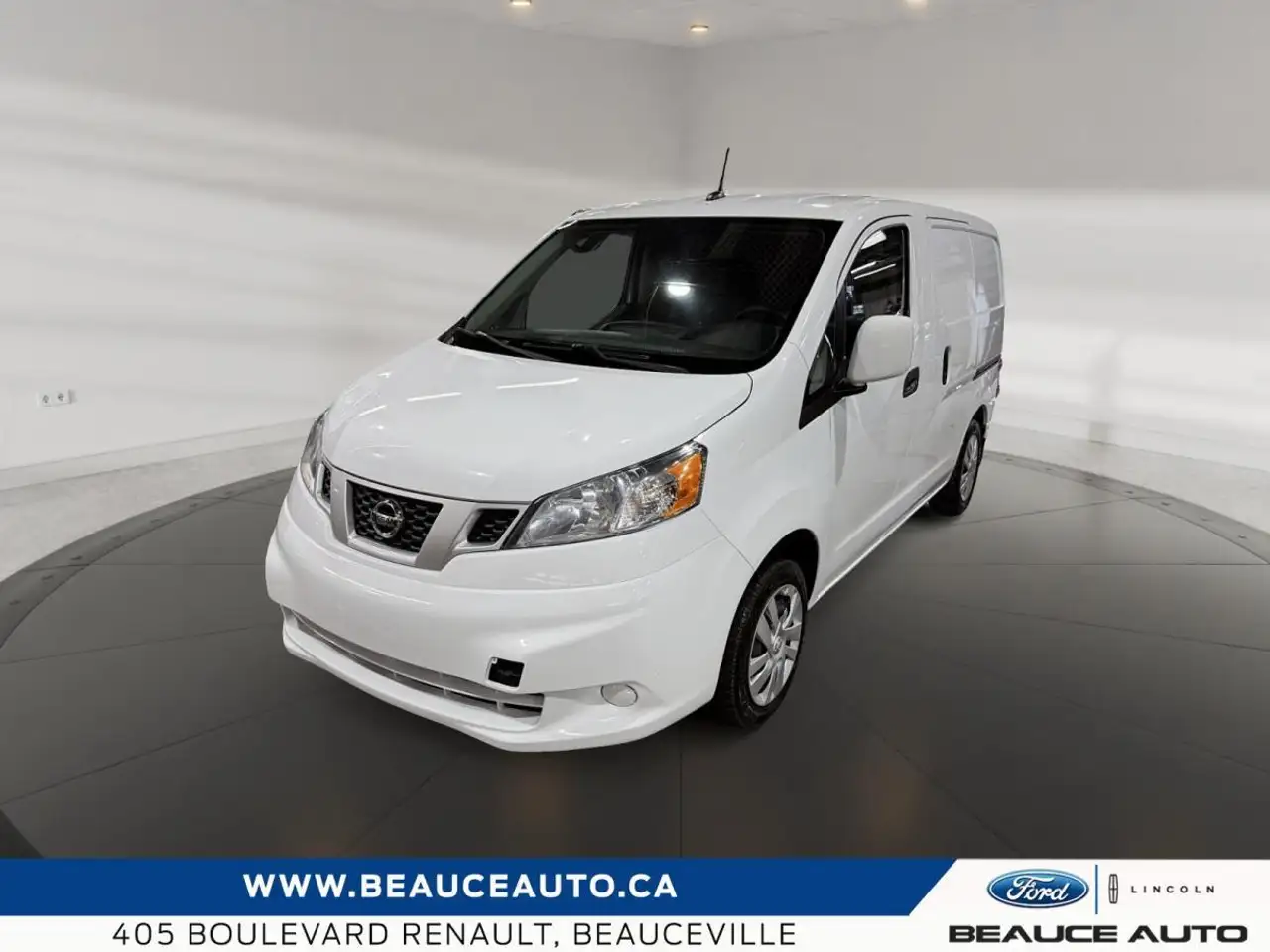 2021 Nissan NV