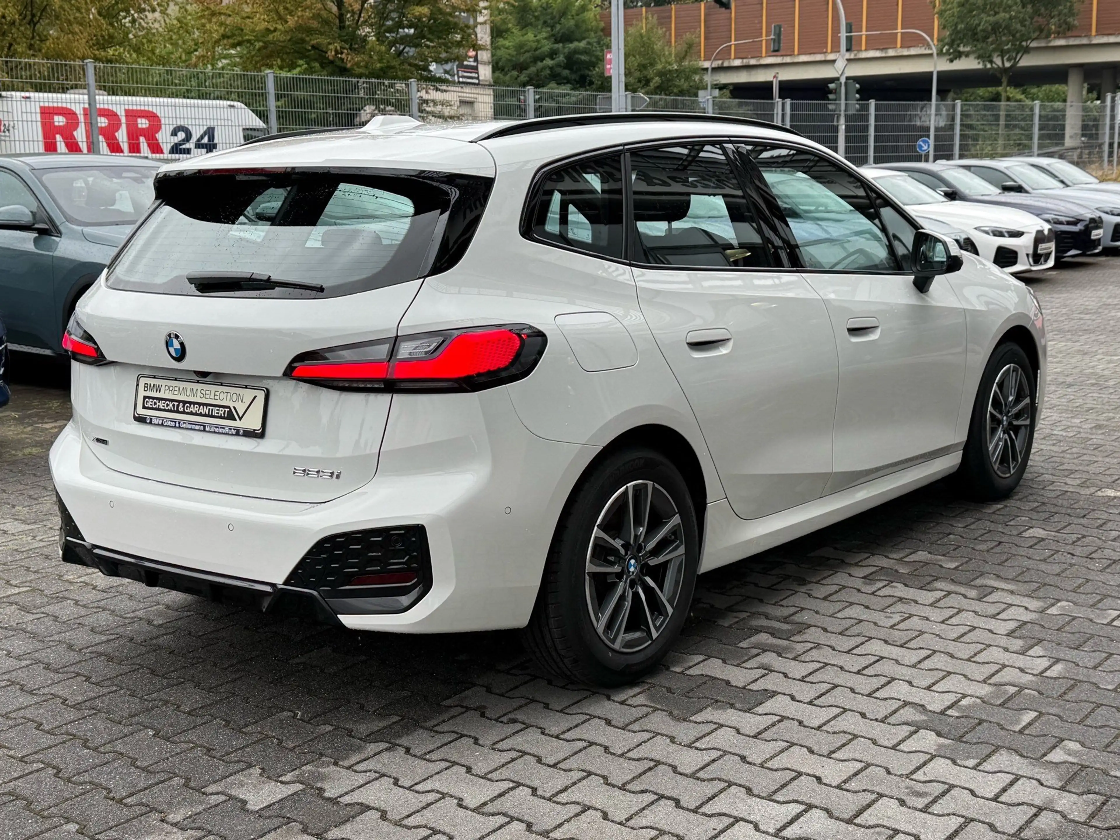 BMW 223 i xDrive Active Tourer //M Sport HUD AHK — photo 2
