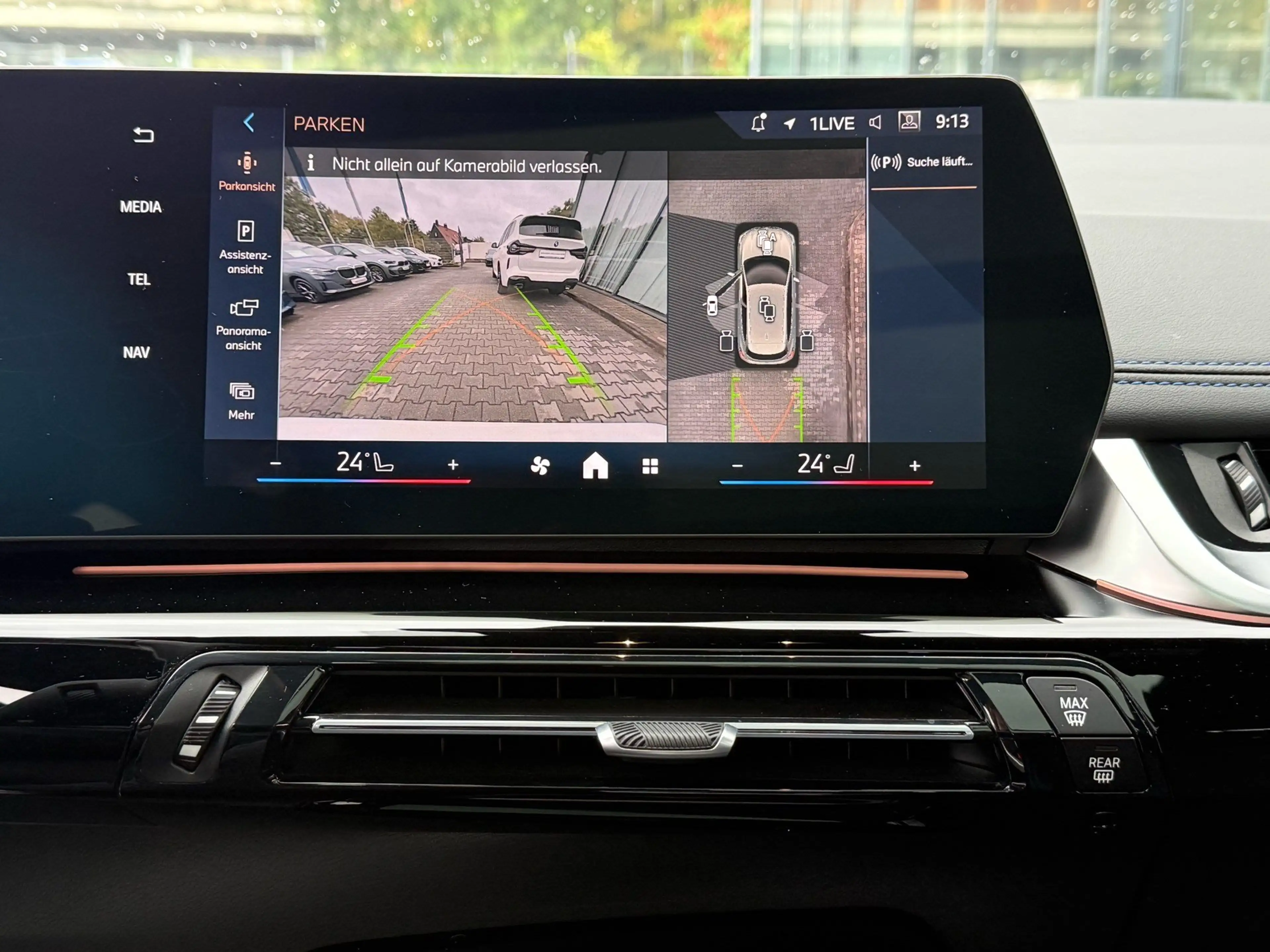 BMW 223 i xDrive Active Tourer //M Sport HUD AHK — photo 13