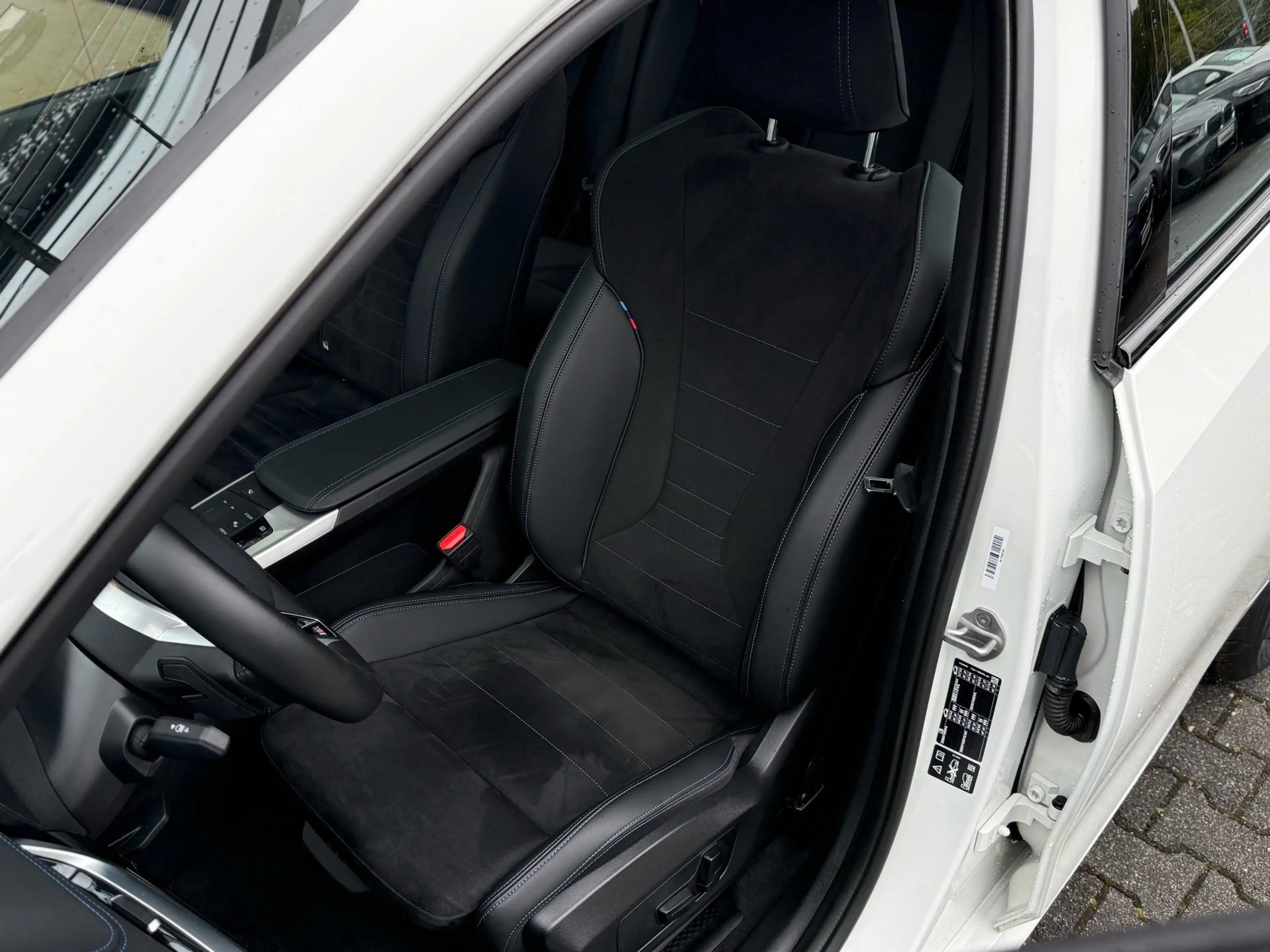 BMW 223 i xDrive Active Tourer //M Sport HUD AHK — photo 10