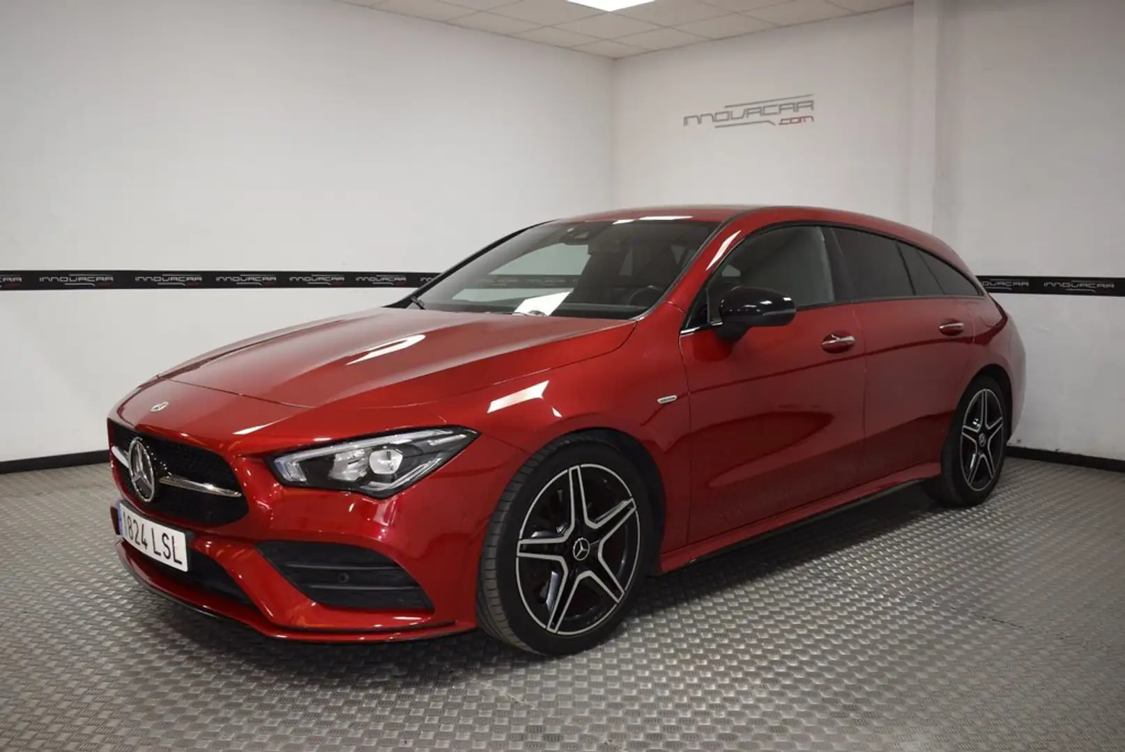 Mercedes-Benz CLA 200 Shooting Brake 200d 8G-DCT Burdeos - 1