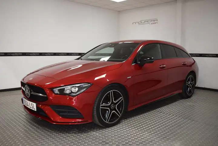 Mercedes-Benz CLA Shooting Brake 200 D DCT (2021) 2021