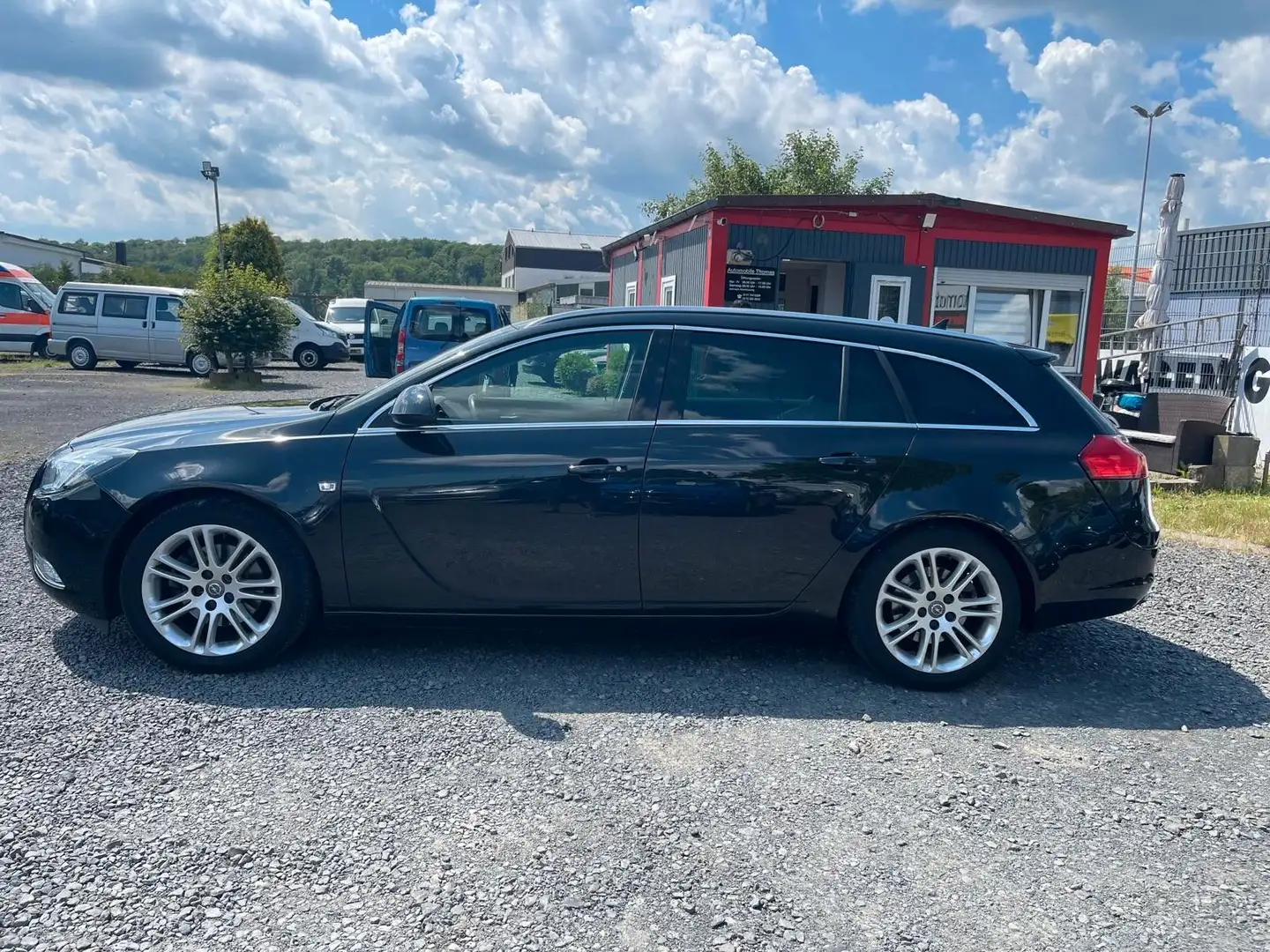 Opel Insignia A Sports Tourer Sport/TÜV NEU - 2
