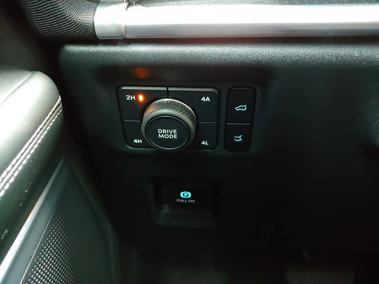 Ford Expedition снимка Ford Expedition