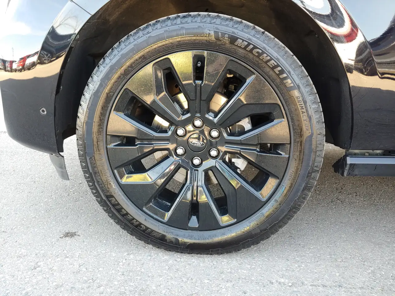 Ford Expedition снимка Ford Expedition