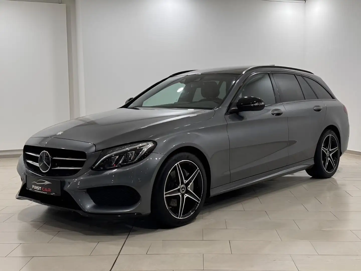 Mercedes-Benz C 220 d T 4Matic AMG-Line Night-Paket Designo 1-H Grau - 1