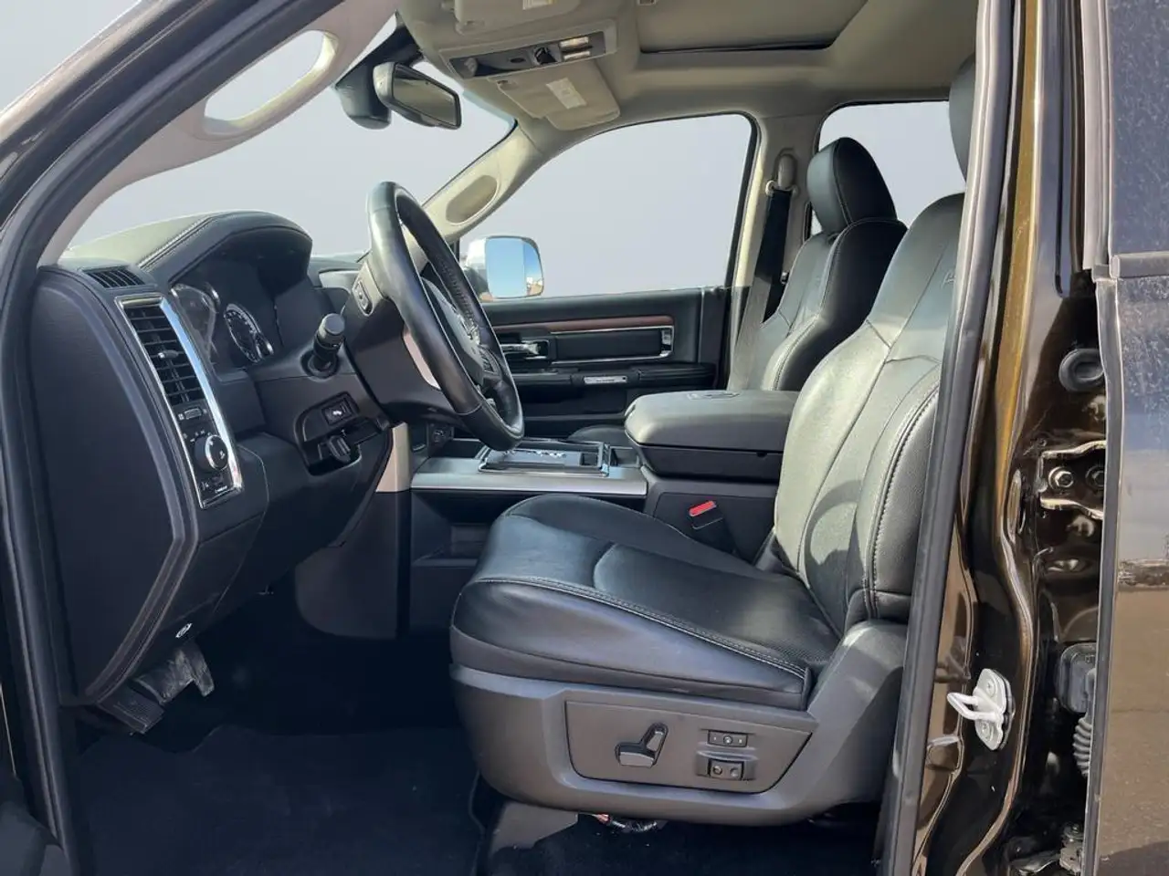 RAM 1500 photo RAM 1500