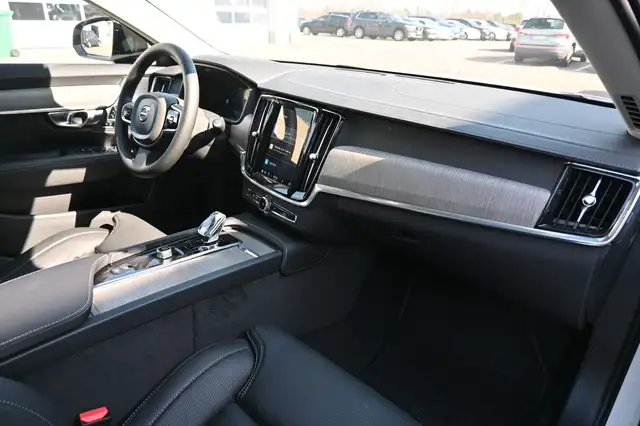Volvo V90 view 13