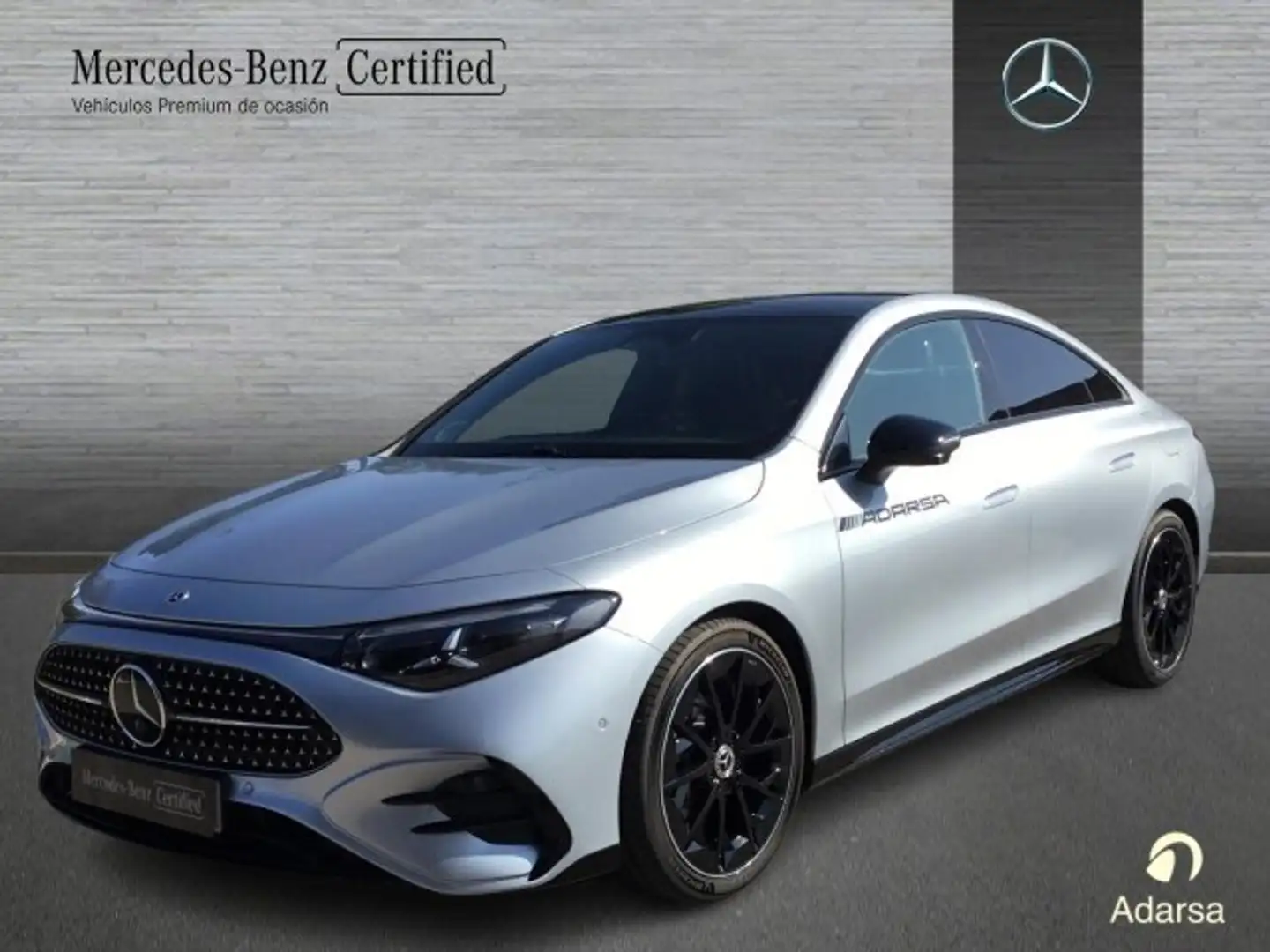 Mercedes-Benz CLA 180 con tecnología híbrida - 1