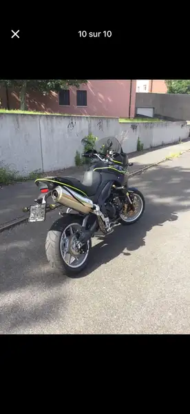 Triumph Tiger 1050 - foto 2