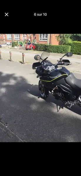 Triumph Tiger 1050 - foto 3