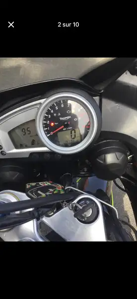 Triumph Tiger 1050 - foto 8