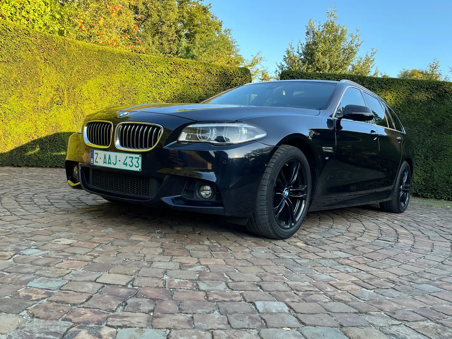 BMW 520 520d xDrive Touring Aut. "M-PAKKET"PANO/HEAD-UP" - 1